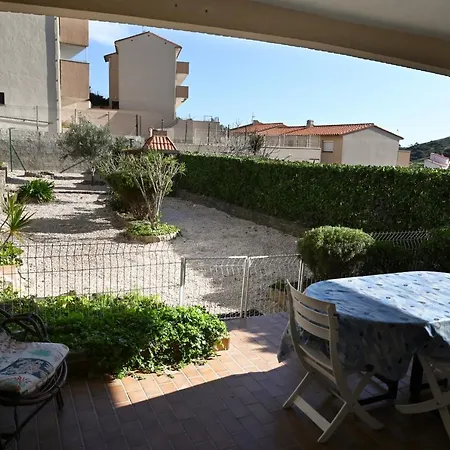 D'une A A 300 M De La Plage Avec Jardin Clos Et Wifi